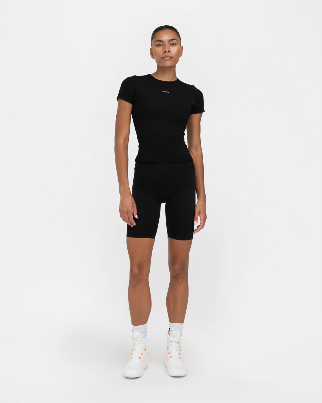 Annie T-Shirt - Black - Image 2